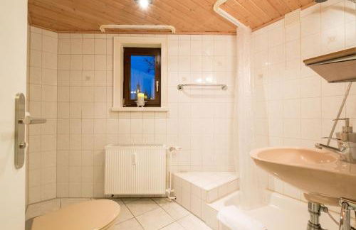 Haus Innerdorf gemütliches Ferienhaus im Taunus - Photo 17