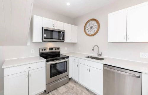 2-Unit House, big Lake Winnisquam views - Sleeps 13 - Foto 22