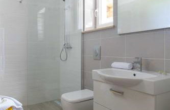 Villa Agnese, a charming pool villa surrounded by nature - Foto 23