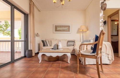 Marika Seaside Villa - Photo 4