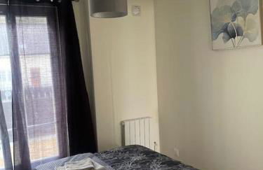 Maison Goussainville - Aéroport ROISSY CHARLES DE GAULLES & PARIS - Foto 3