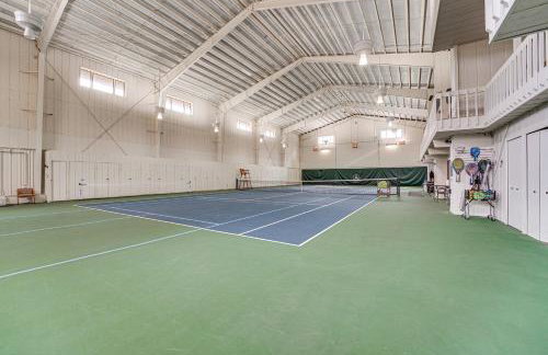 Bloomfield Retreat with Pool 6 Mi to Riverside Park - Foto 38