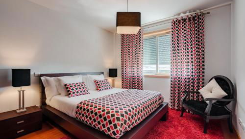 Fully Equipped 3 bed - Parking - Foto 5