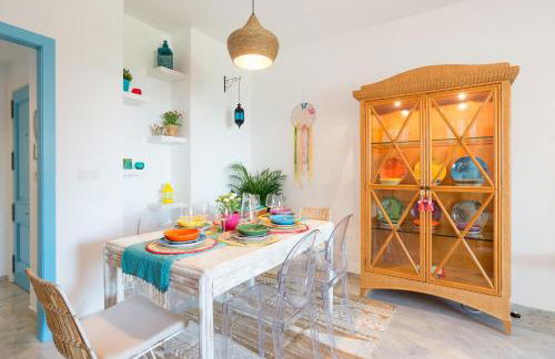 BOHO CHIC- Beachfront - Free bikes - Salt water pool - Foto 29