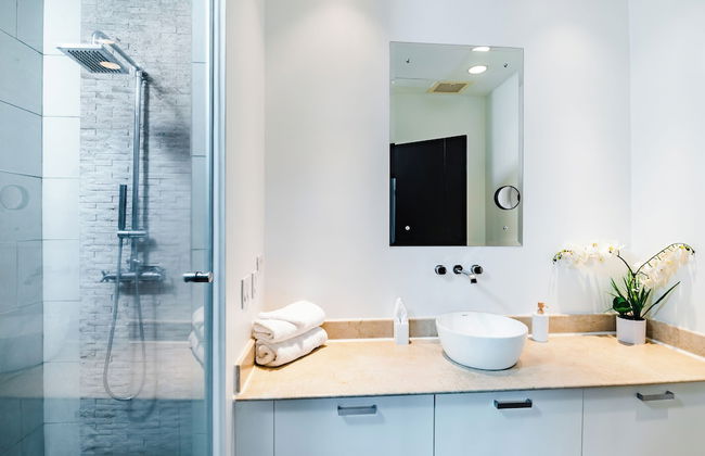 mVillas - Luxury 2Bed 2Bath Condo w Pool - Foto 11