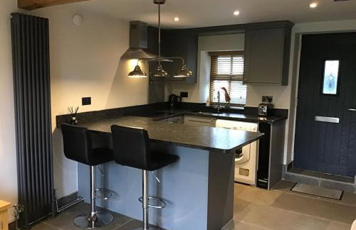 Renovated 2 bed Cottage in Ulverston, Garden with Views - Foto 14