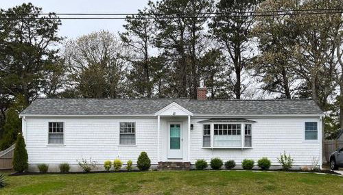 Cape Cod Cottage by Leavetown Vacations - Foto 3