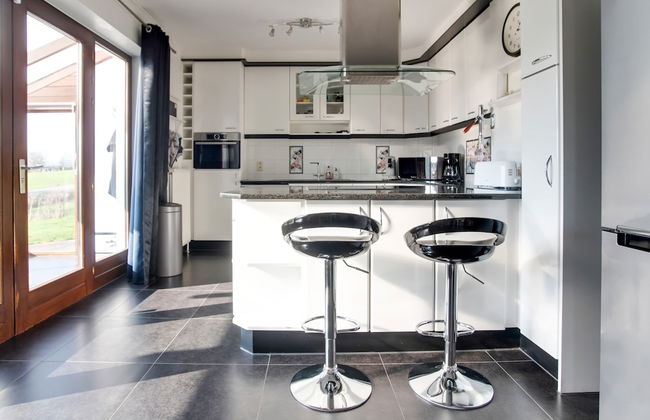 Luxurious Villa in Durbuy With Swimming Pool - Foto 10