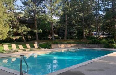 Dont miss the Main level Cozy Winter Retreat - Photo 22