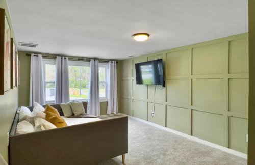 The Caspian large family house with private pool in Summerville - Foto 16