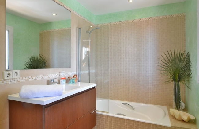 Villa with incredible sea views and pool - Foto 23