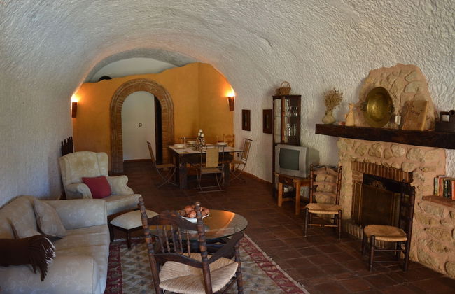 Cuevas Almagruz - Foto 2