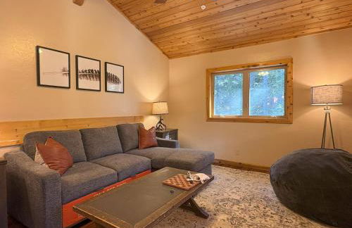 Lily of the Valley - Big Wall, Yosemite Day Use Reservations, Breakfast, Forest View and WiFi - Foto 9