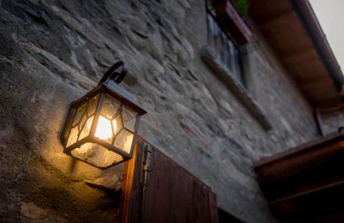 Il borghetto di Torno - Foto 50