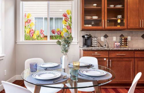 Redmond Modern 3BR Retreat Near Microsoft - Foto 19