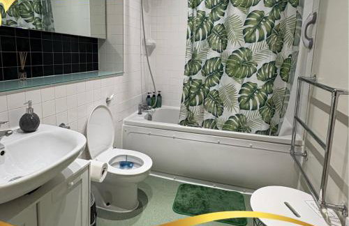 Misk Homes #1 Near City Airport Shops - Everything nearby! - Foto 14