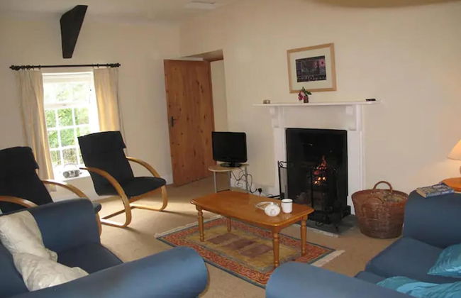 Lovely 7-bed Apartment in Llandysul - Photo 5