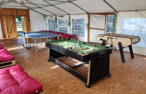 Mas du Versadou, dans un espace naturel protégé, piscine couverte chauffée toute l'année, Spa et salle de jeux - Foto 2