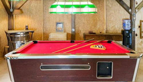 Haven Retreat in Catskills w Hot Tub & Bar Hall - Foto 3, Game Room