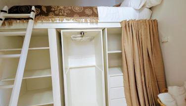 Bohemian chic och Cosy love nest - Foto 4, wardrobe