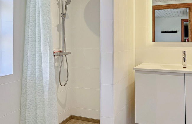 4 Person Holiday Home in Ostervra - Foto 8