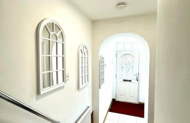 Cosy Inn near Luton Station, Mall and Luton Airport 10 Min - Foto 52