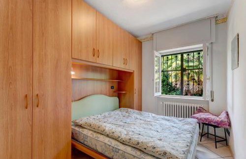 Unique Lake View In Green Park - Photo 26