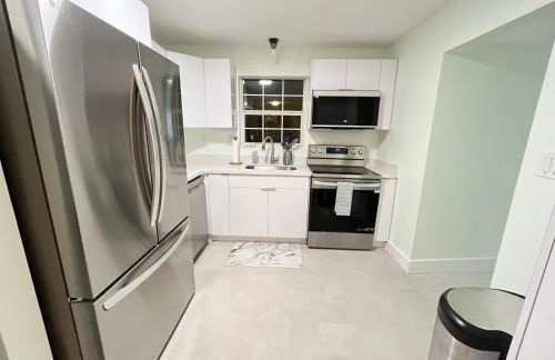 Weeki Wachee Retreat Canal home with hot tub kayaks canoe and boat with trolling motor included - Foto 35