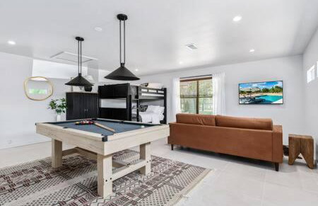 Hot Tub Pool + Firepit + Gameroom ~ Guesthouse - Foto 16