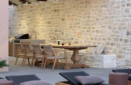 Jasmine Villa, with Heated Pool & Curated Design, By ThinkVilla - Foto 5