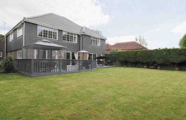 Inviting 7-bed House With sea Views in Hythe - Foto 40
