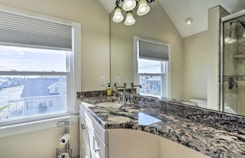 Steps to Boardwalk Group Getaway in Ventnor City - Foto 16