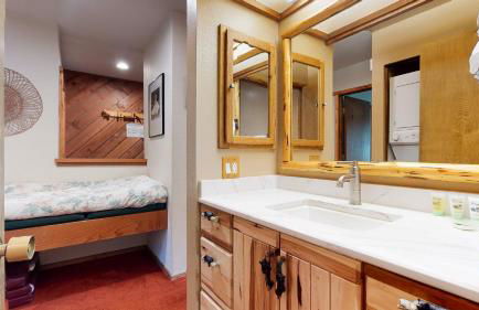 Snowcreek 253 Apartment - Photo 22