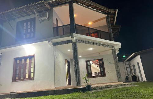 Casa aconchegante em buraquinho - Foto 8