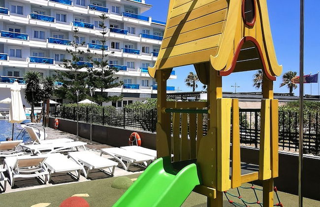 Aparthotel Acuazul - Photo 57