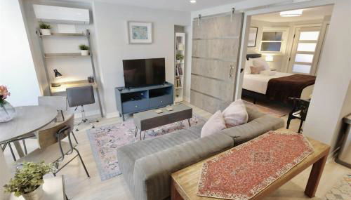 Downtown DC Awaits with Parking Permit - Foto 4