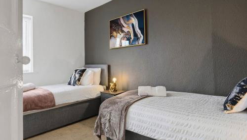 Chester Contractor House, Sleeps 7, Saltney, Games - Foto 3