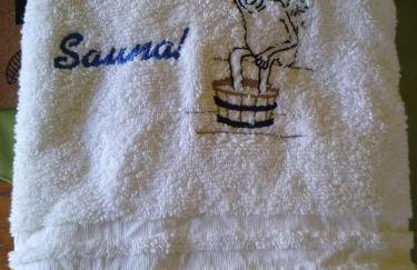 Red Cabin & Sauna on Lake Monomonac - Foto 31