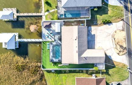 Lake, Pool, HotTub, Game Room, 8 Beds, Sleeps 17 - Foto 65