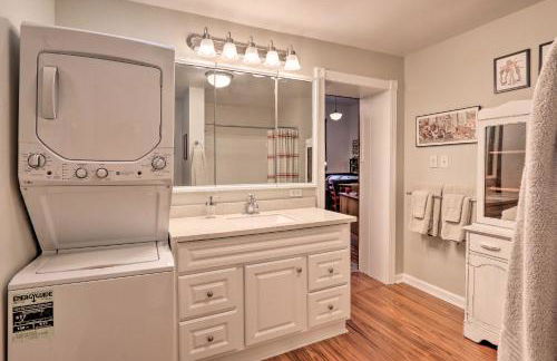 Renovated WV Schoolhouse History Buffs Heaven! - Foto 24