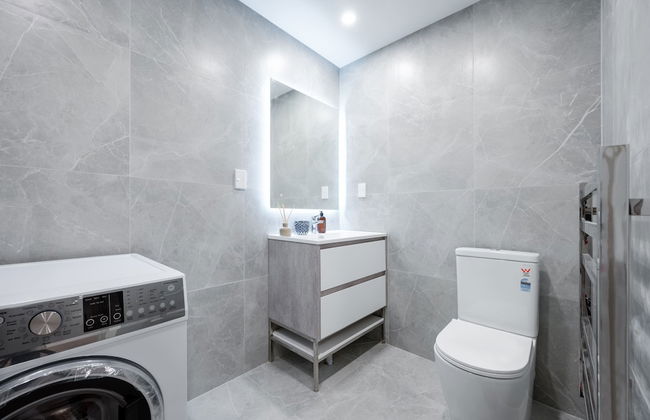 Sunrise Garden Suites - Photo 35