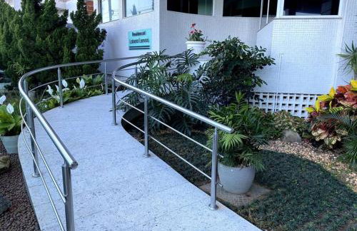 Bacutia, prédio frente ao mar! - Foto 7
