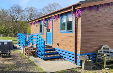 Glen Bay - 2 Bed Lodge on Friendly Farm Stay with Private Hot Tub - Foto 77