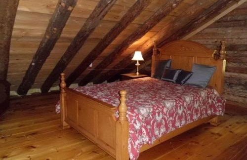 Amazing Lakefront Cabin in the Woodlands near Bangor, Maine - Foto 12