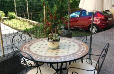 Casetta next to the Creek Dino Buzzati - Photo 32