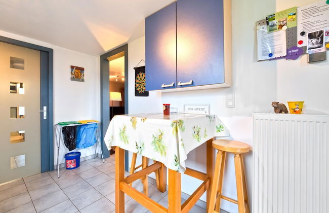 Holiday Home With Garden - Photo 8