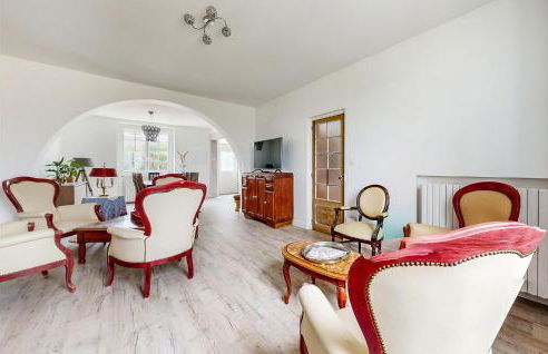 4 Bedroom Gorgeous Home In Jarnac - Foto 10