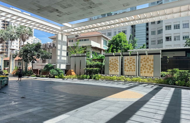 The Narathiwas Hotel & Residence Sathorn Bangkok - Photo 57