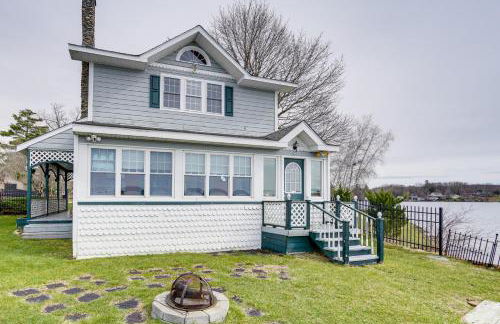 Lake Views and Dock Access - Pittsfield Cottage! - Foto 1