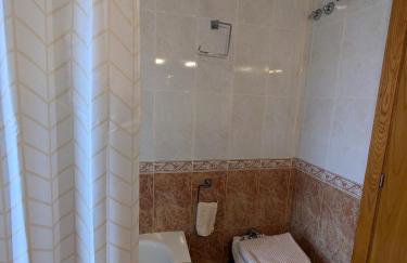 Apartamento moderno con terraza y chimenea, vistas al mar, 6 personas, Saúde Doce - Foto 20